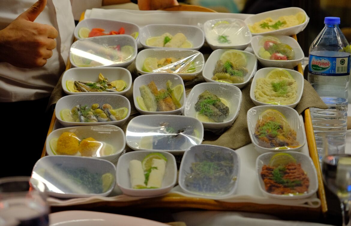 İstanbul Eminönü Uygun Balık Ekmek